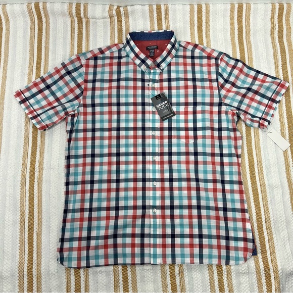 Van Heusen Classic Fit Short Sleeve Button Up Red Plaid/Checkered Men's Size XL - Picture 7 of 16